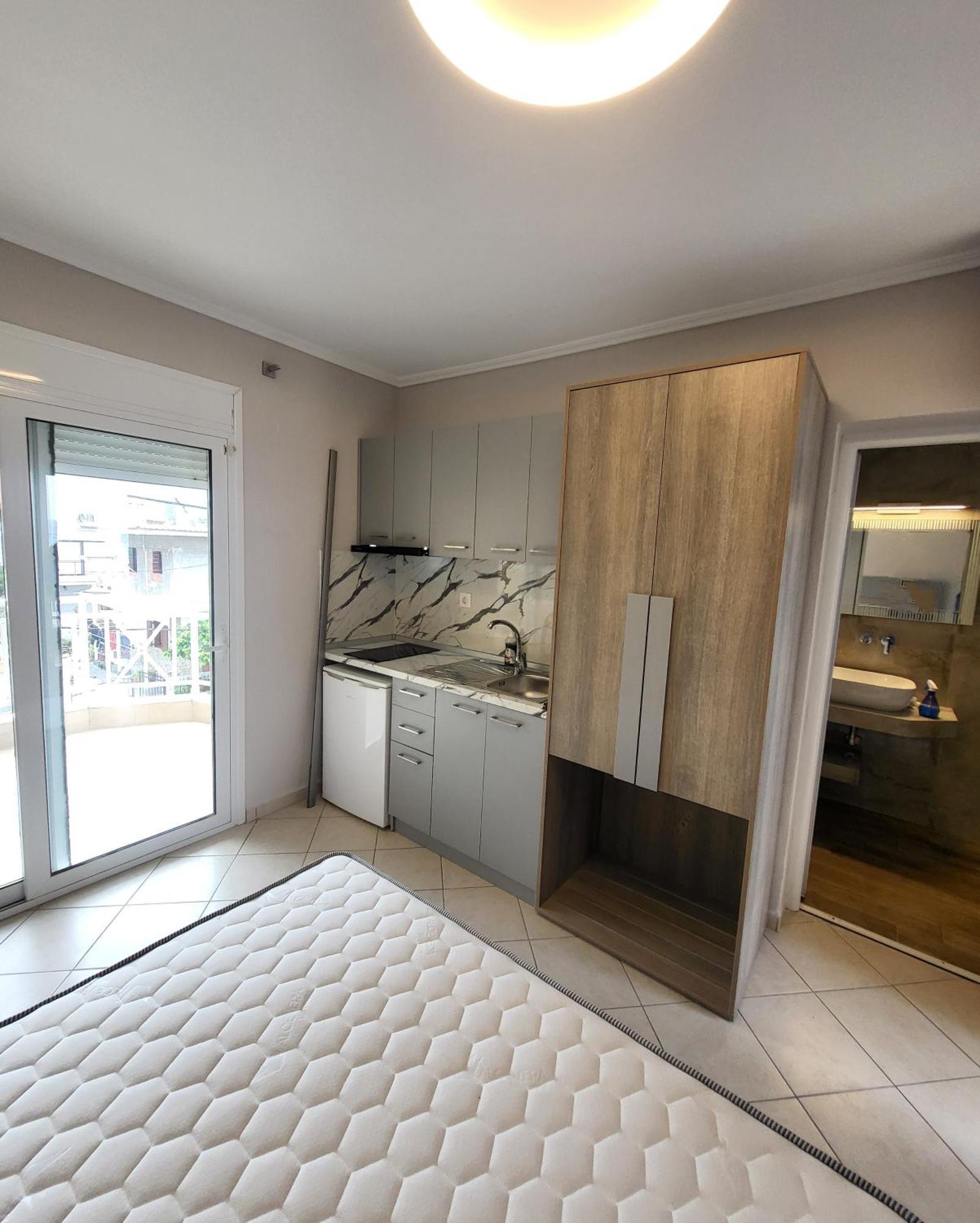 House Spanos Apartment