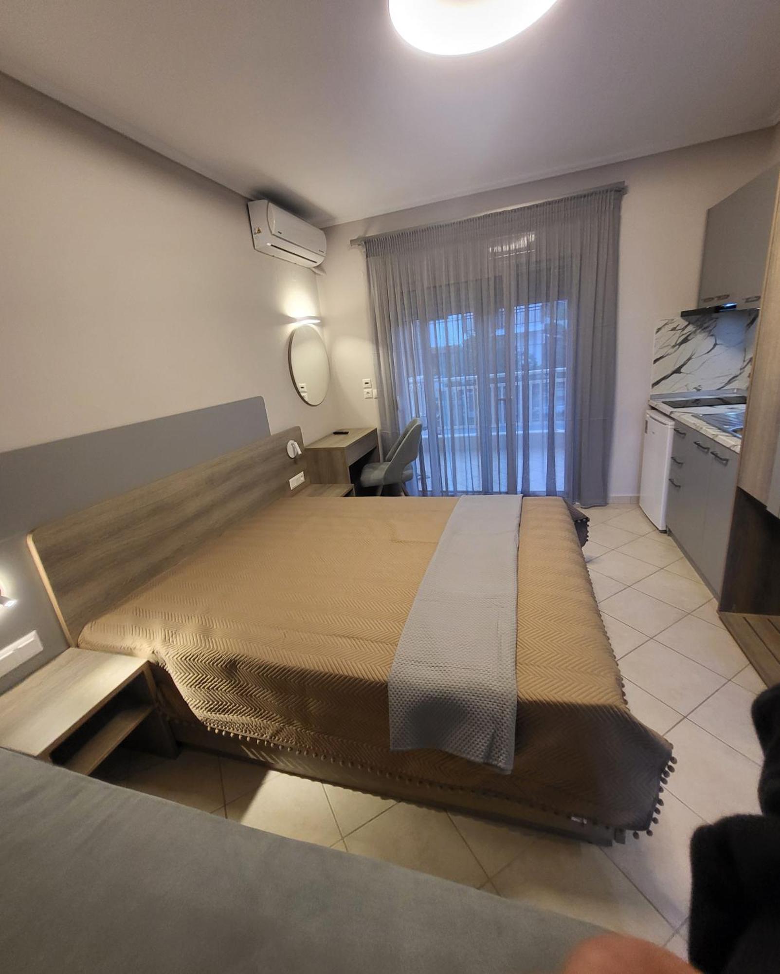 House Spanos Sarti