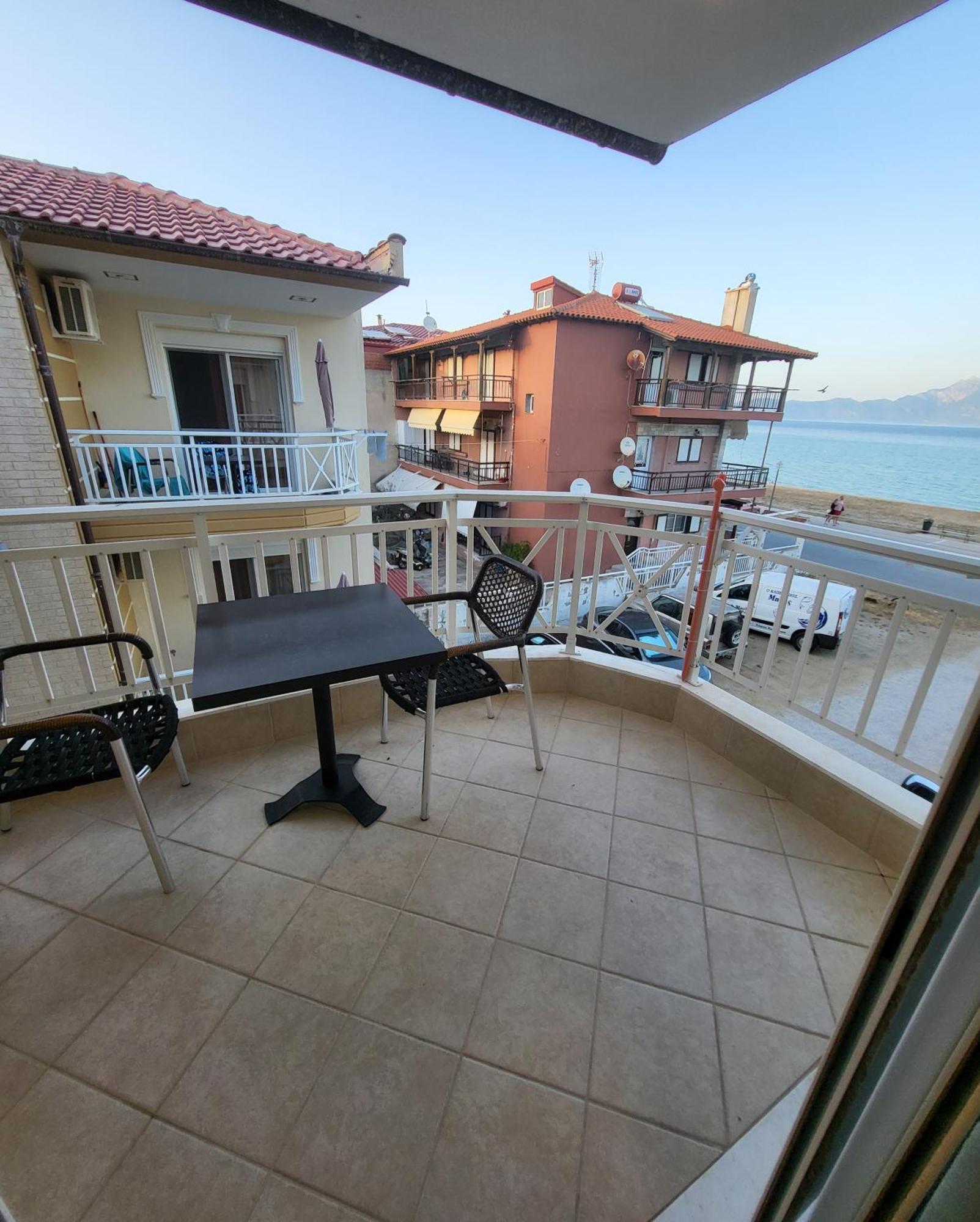 House Spanos Apartment *