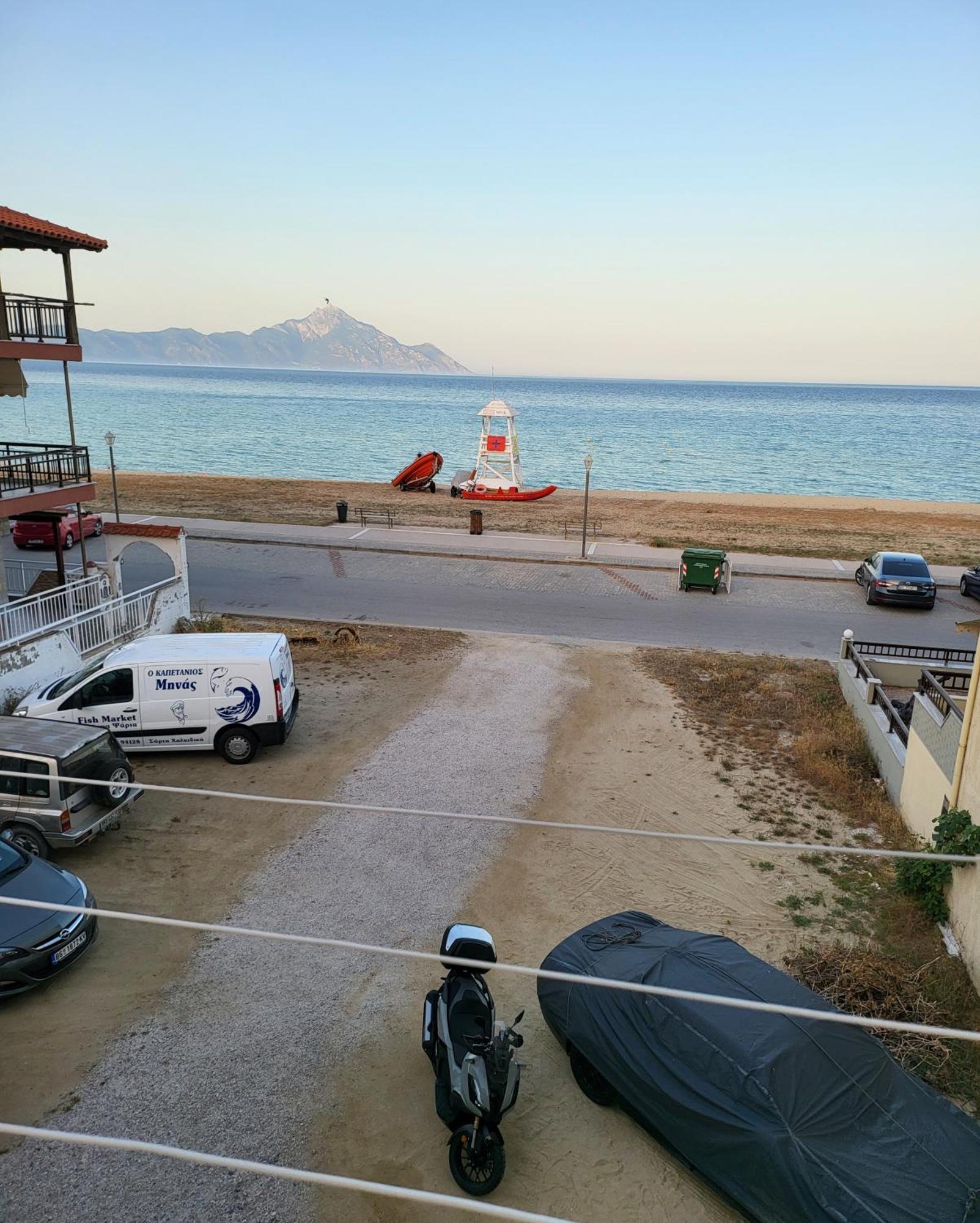 House Spanos Sarti